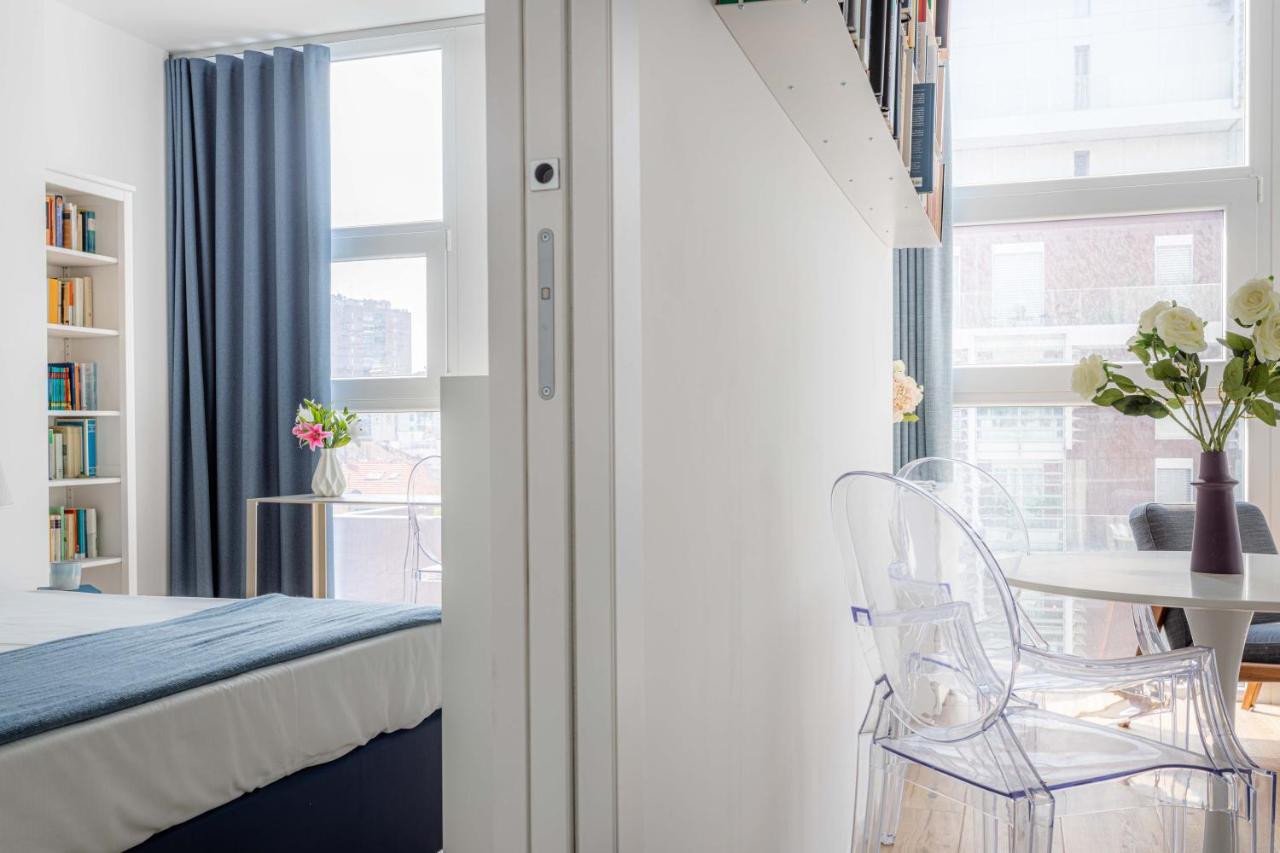 Апартаменти Luxnest I Porta Nuova Milan - Via Pirelli Екстер'єр фото